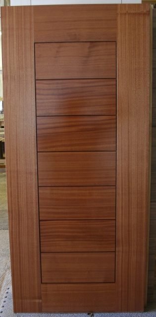 Sapele flush door with seven horizontal sections — project 040 by Whitebird Woodcraft